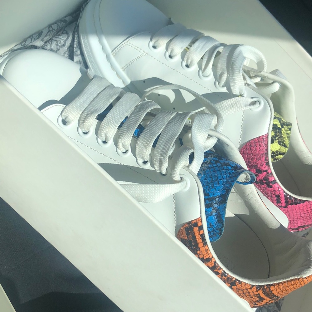 Alexander McQueen (Authentic)